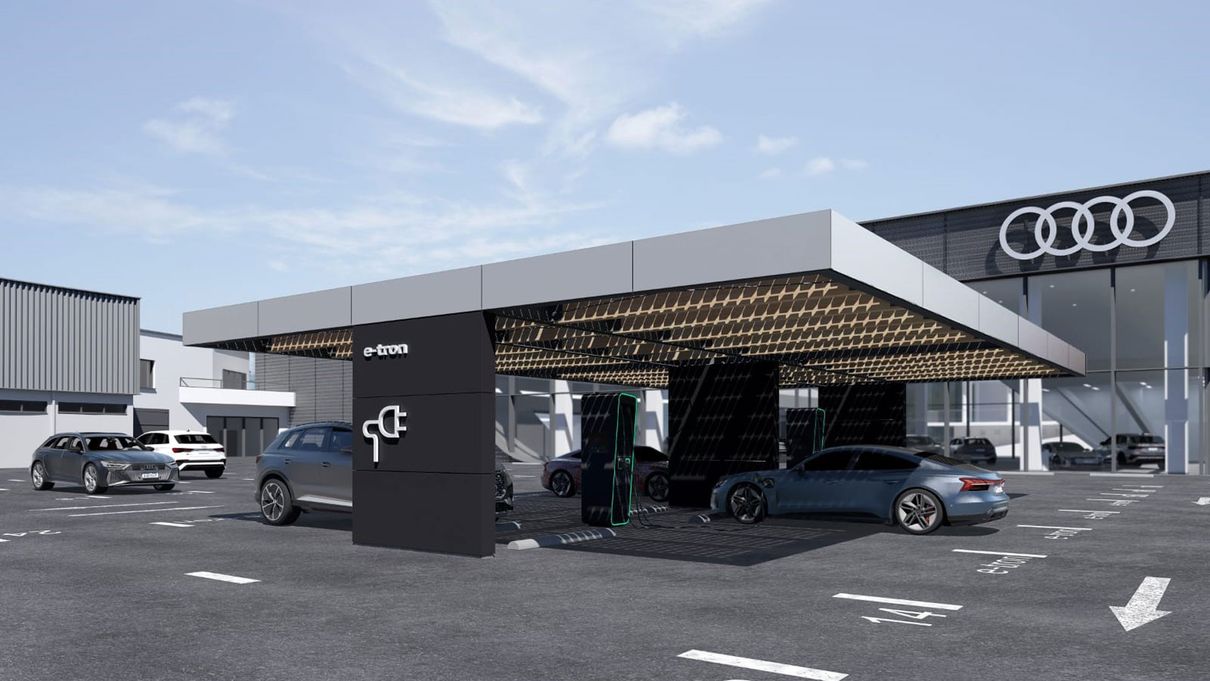 Audi Autohaus mit Lademöglichkeit mit Solaranlagen