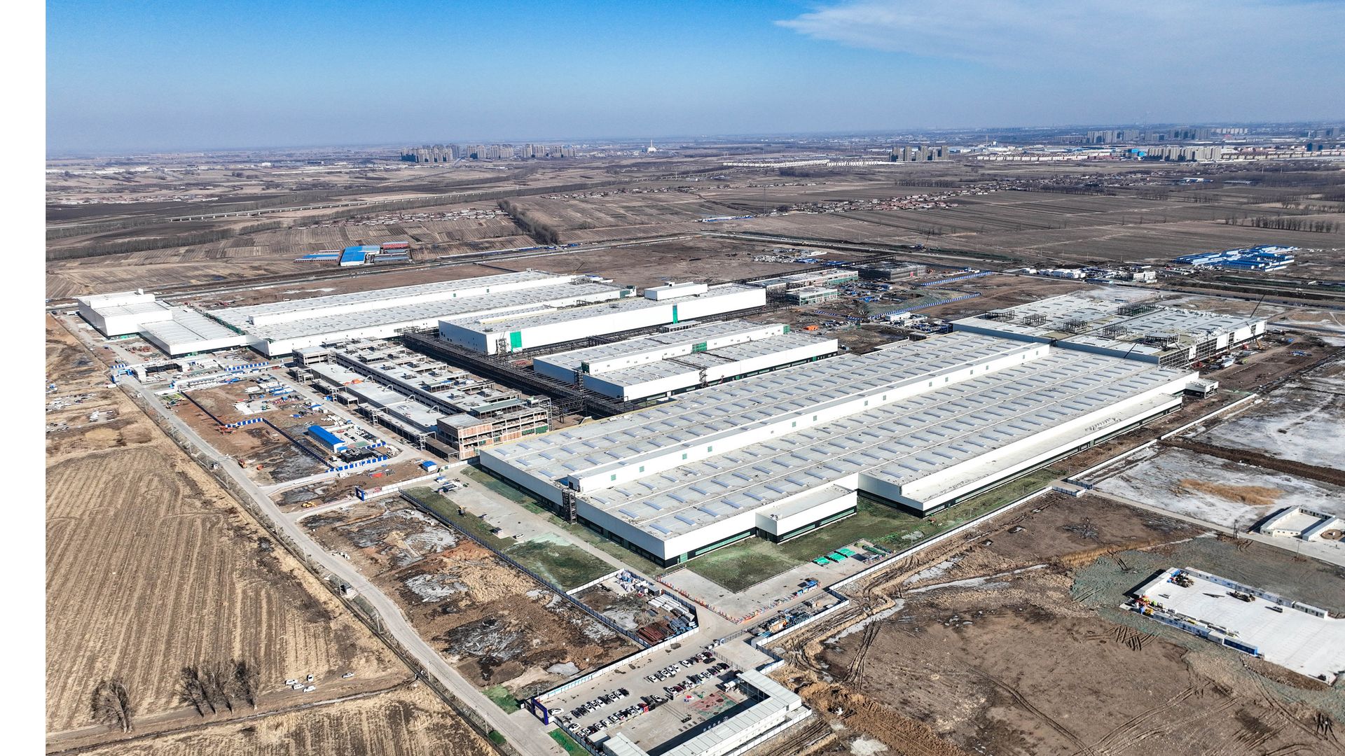 Die Audi FAW NEV Company errichtet in Changchun, China, einen Produktionsstandort für vollelektrische Audi-Modelle auf Basis der PPE Plattform. Das Foto zeigt den Status der Bauarbeiten Anfang März 2023.