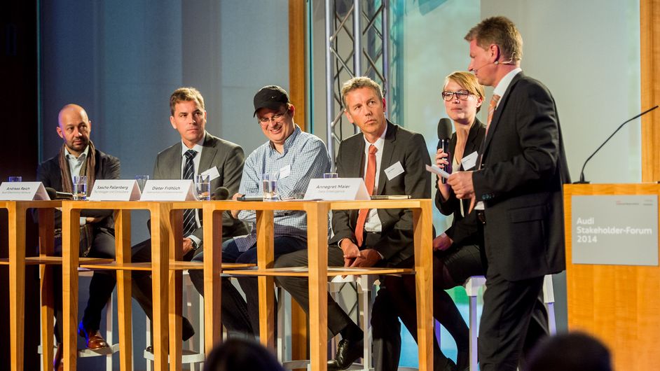 Intensive dialogue at Audi Stakeholder Forum 2014 in Berlin
