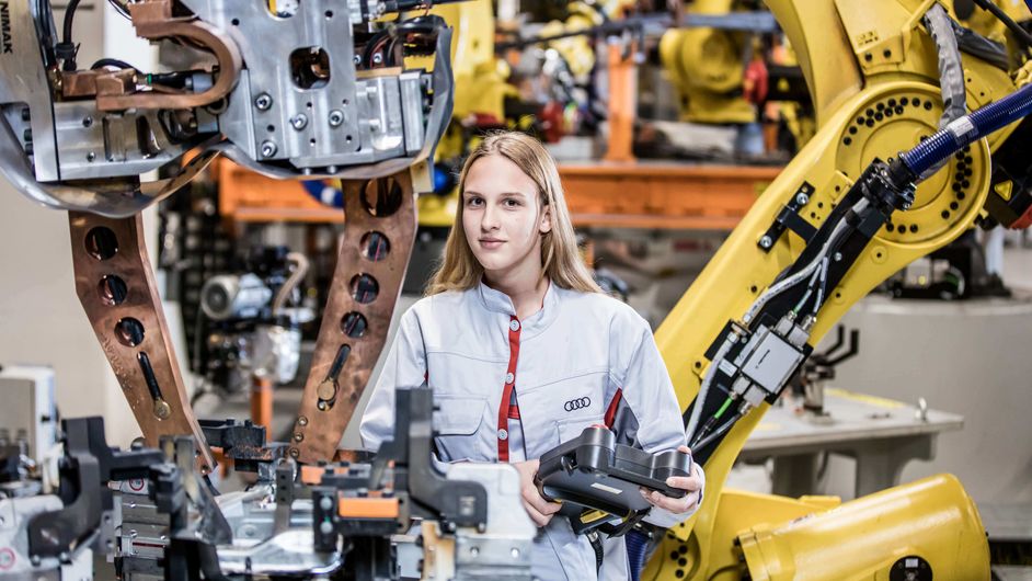 Robotik im dualen Studium bei Audi