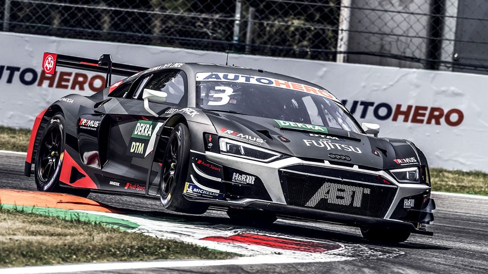 Audi R8 LMS on the racetrack
