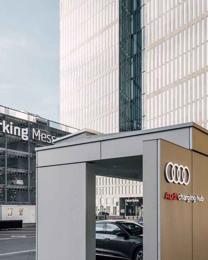 Audi charging hub: flexible, sustainable, convenient