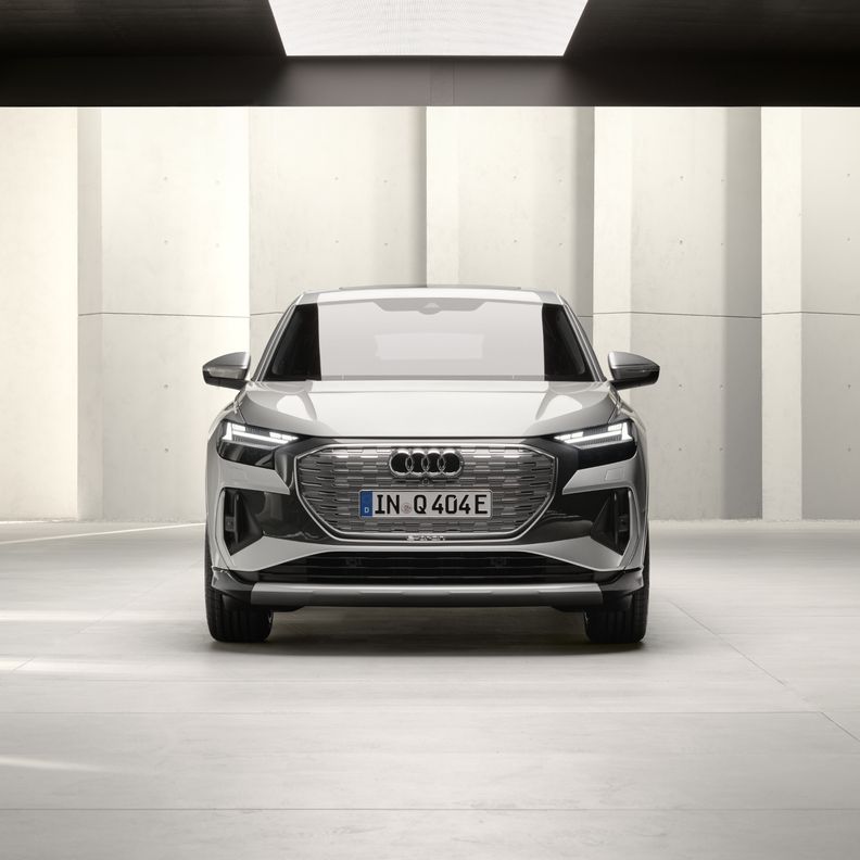 Front view of the Audi Q4 e-tron