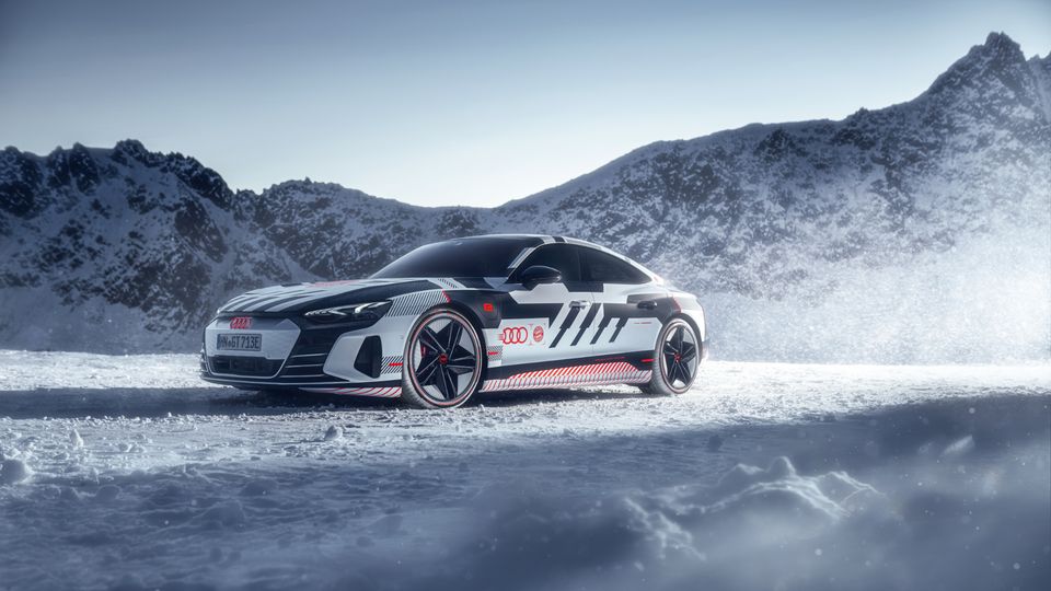 Audi RS e-tron GT drives over ice track