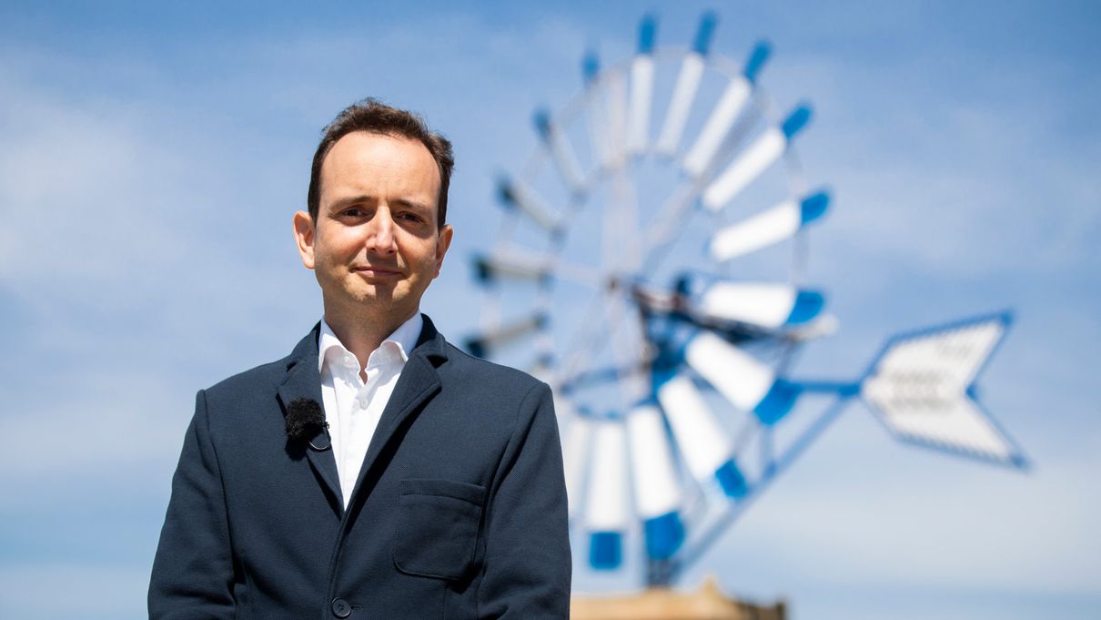 Audi developer Francisco Trigueros Morera de la Vall had the idea for the windmill project.