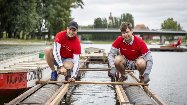 Audi unterstützt Kajak-Kanu-Abteilung des Wassersportvereins Győr