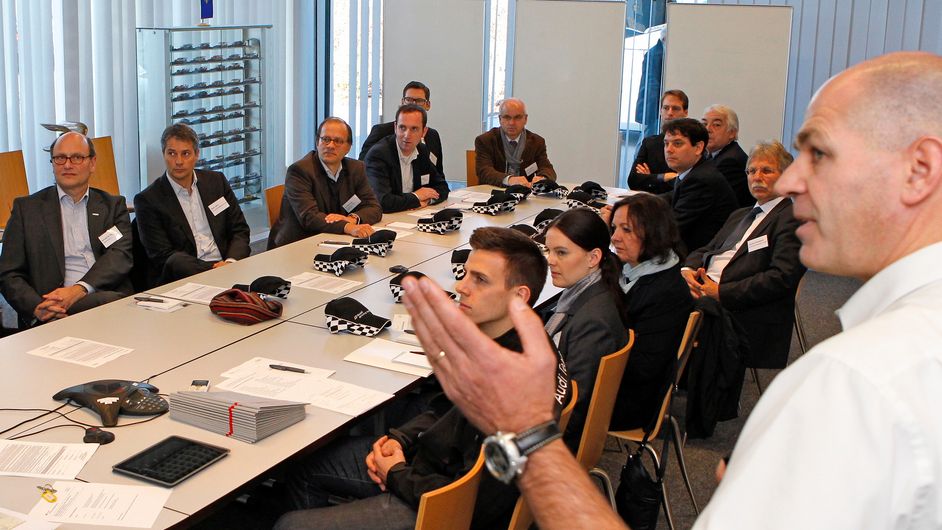 Intensiver Dialog beim Audi Stakeholder-Forum 2012 in Ingolstadt